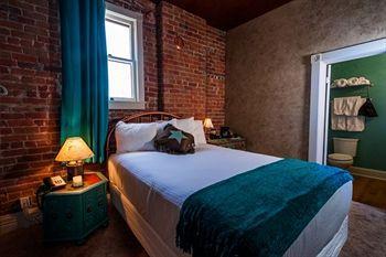 Grand Highland Hotel